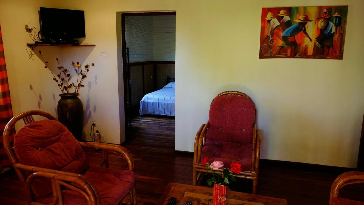 Eco Lodge Les Chambres Du Voyageur Antsirabe Eksteriør billede